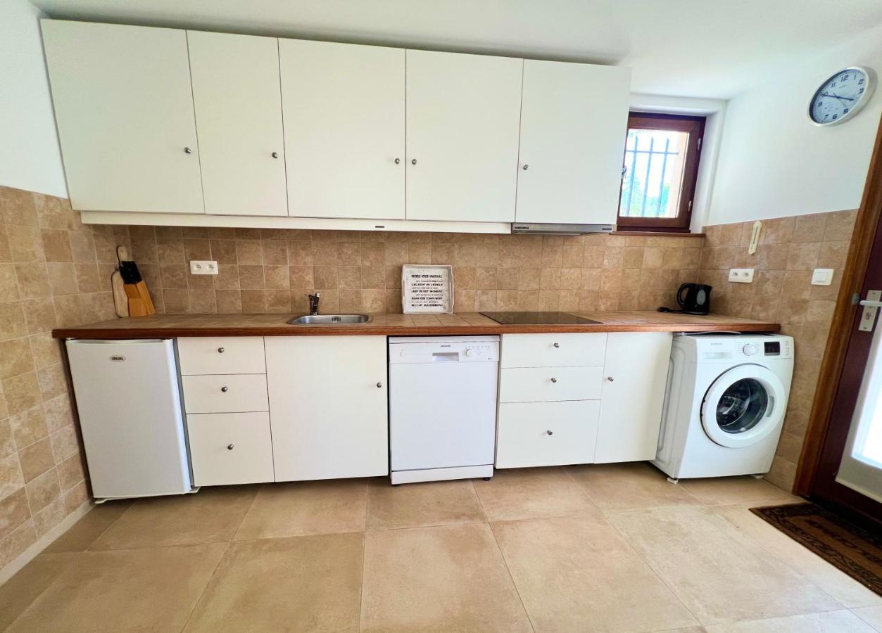 4 Couchages A Proximite Du Plan D'eau Apartment